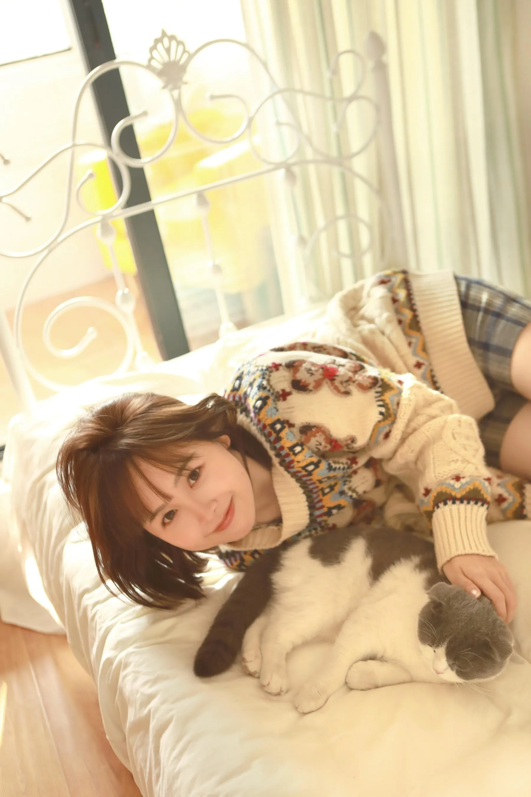 [艺图语] 2022.05.30 她和她的猫 大元梦二 [34P]插图4